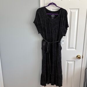 NWT Torrid Super Soft Tiered Short Sleeve Acid Wash Grey Midi Dress Sz 3 w/ Tie